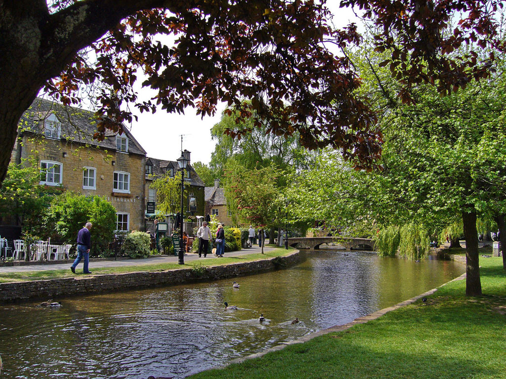 Bourton on the water
